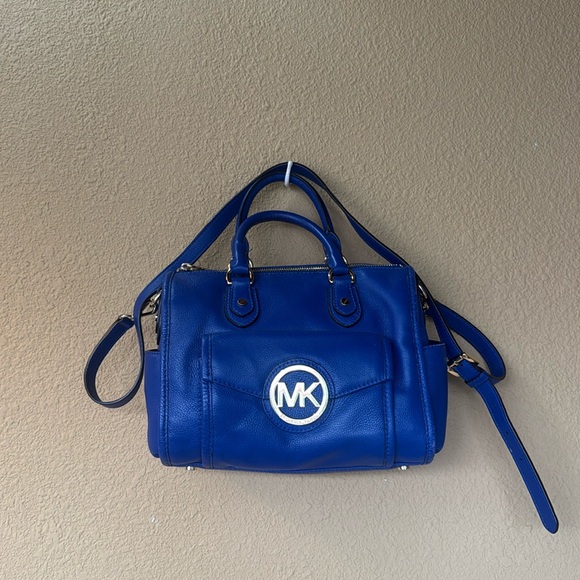 Michael Kors Handbags - MICHAEL KORS BLUE LEATHER SATCHEL PURSE HANDBAG .